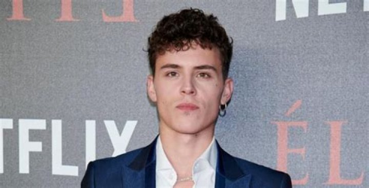 Aron Piper Height, Weight, Body Measurements, Shoe Size