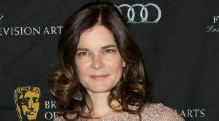 Betsy Brandt Height, Weight, Measurements, Bra Size, Shoe Size