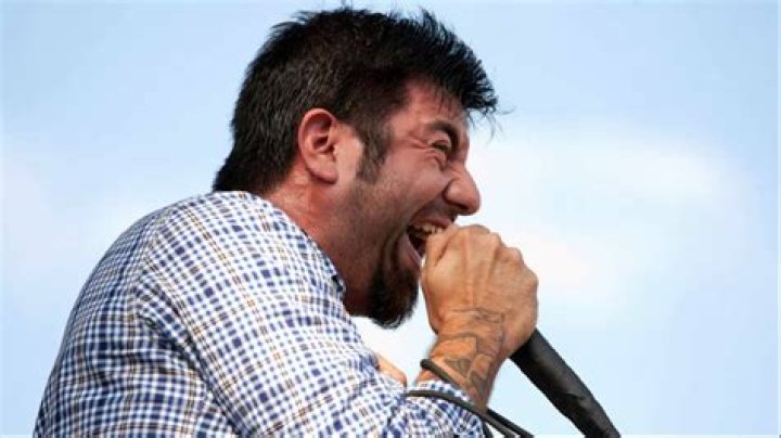 Chino Moreno Net Worth: Details About Songs, Wife, Age, Height, Young - SarkariResult