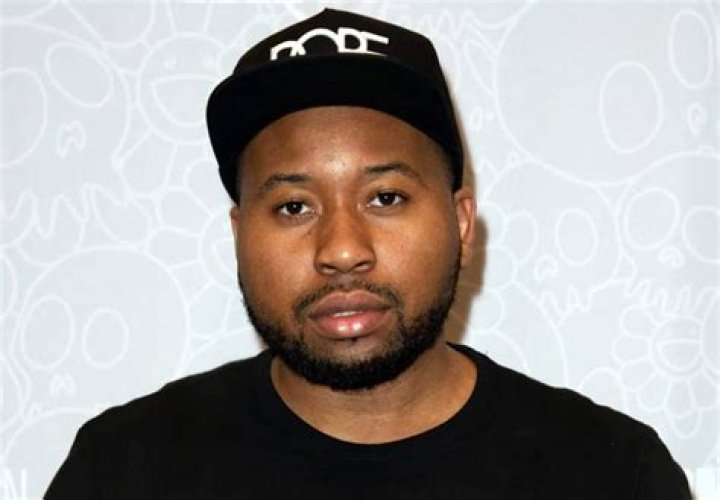 DJ Akademik Net Worth: Career, Family, Age, Income, Wiki, Bio, All You Need to Know - SarkariResult