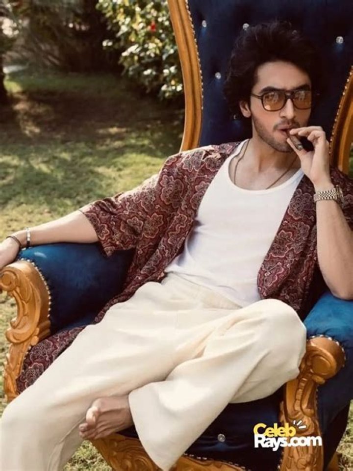 Hamza Abdullah Net Worth: Career, Home, Age, Income, All You Need to Know - SarkariResult