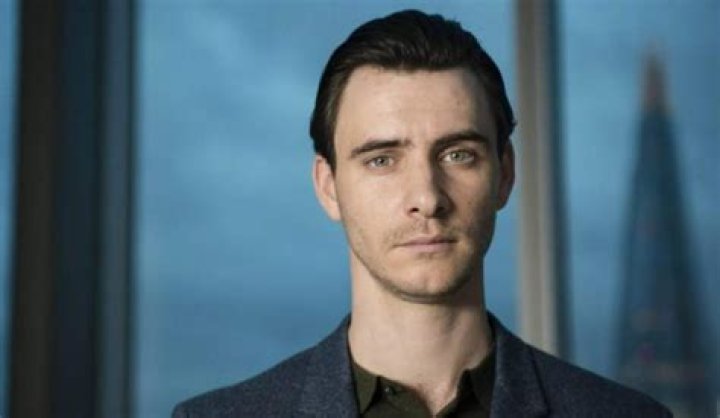 Harry Lloyd Height, Weight, Body Measurements, Shoe Size
