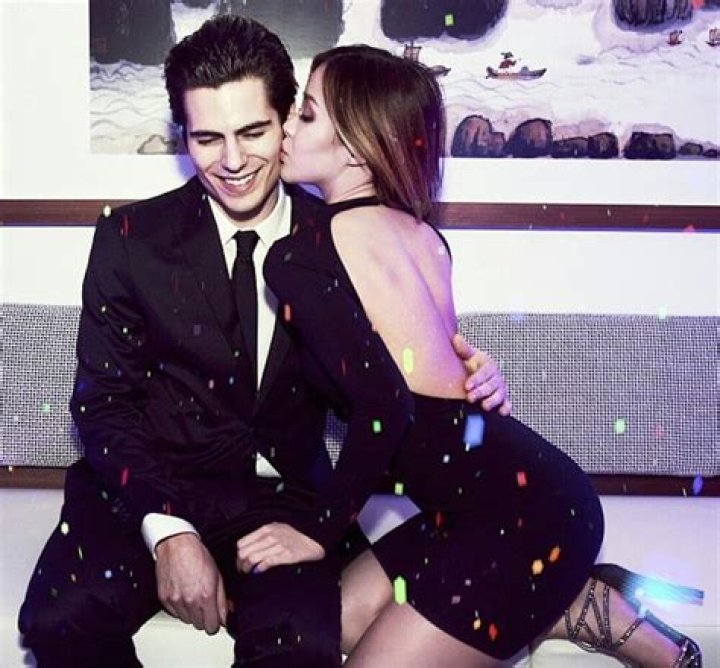 Is Michelle Phan Married Secretly Boyfriend Dominique Capraro?