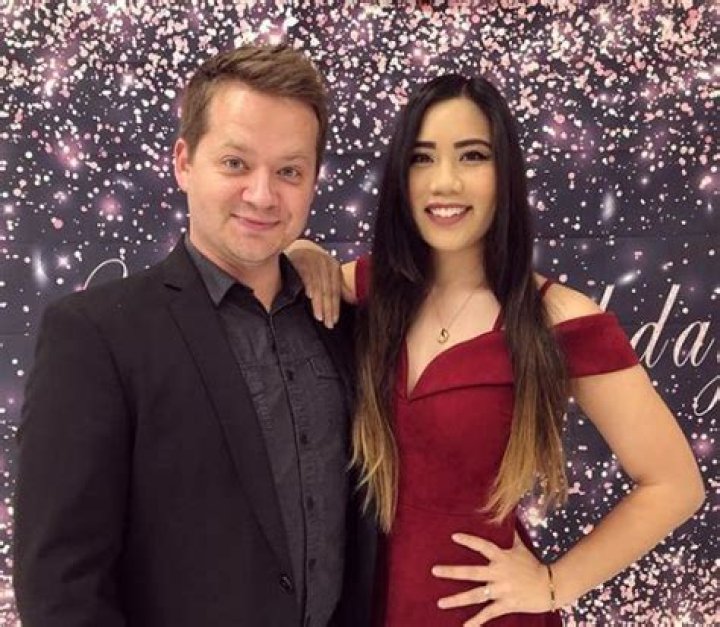 Jason Earles Married Wife Katie Drysen, Net Worth, Disease, Facts, Wiki-Bio