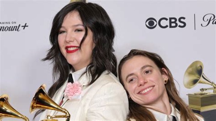 Lucy Dacus Boyfriend, Is Singer-Songwriter Dating? - SarkariResult