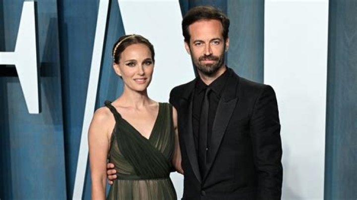 Natalie Portman’s Height, Weight, Dating History, Body Measurements, Net Worth & More