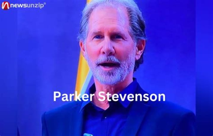 Parker Stevenson Net Worth (Updated 2022) Earnings, Salary