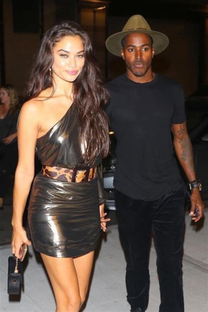 Shanina Shaik Height, Weight, Measurements, Bra Size, Shoe Size