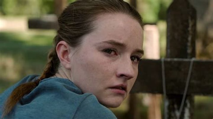 The Last Of Us: Kaitlyn Dever Cast As Controversial Character - SarkariResult