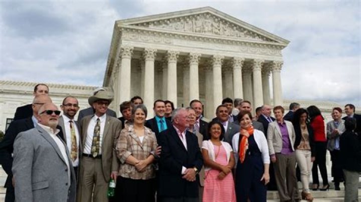 The Legal Fallout of Kim Davis's Marriage License Denial - SarkariResult