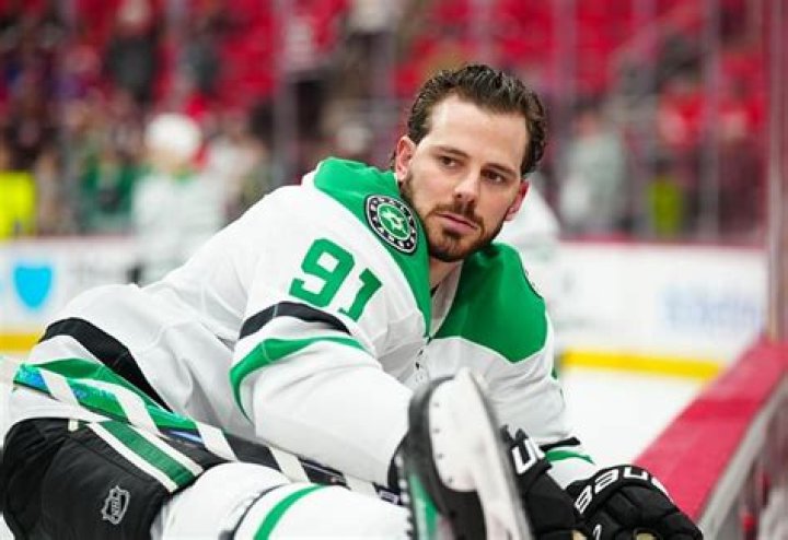 Tyler Seguin's Health / Injury Update: What happened to Tyler Seguin? - SarkariResult