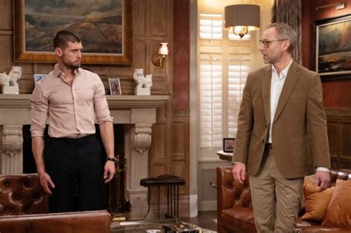 What happened to Rhona in Emmerdale? And who was the actor playing Rhona in Emmerdale? - SarkariResult