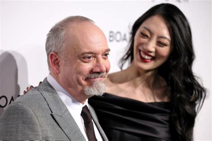 Who Is Clara Wong, Paul Giamatti Girlfriend Or Wife? Relationship Confirmed At Golden Globes - SarkariResult