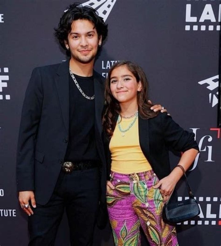 Xolo Mariduena Net Worth: Details About Movies, Gf, Birthday, Sister, Age - SarkariResult